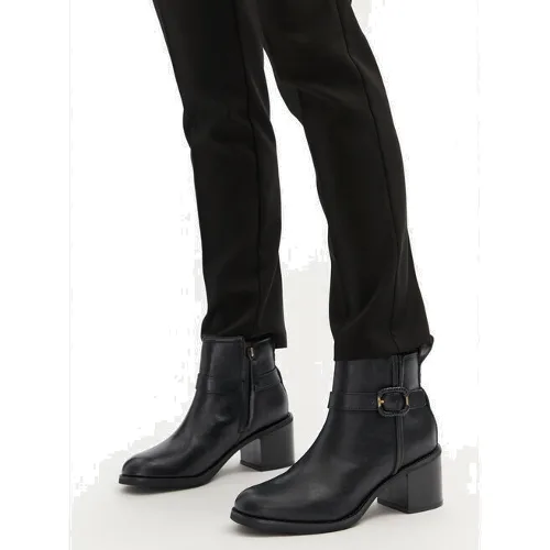 Botki Clarks Chamberly Trim 26178833 Czarny