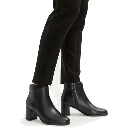 Botki Clarks Freva55 Zip 261747974 Czarny