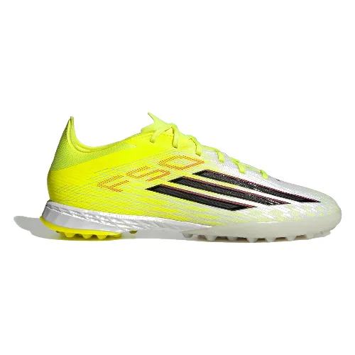 Buty piłkarskie na murawę F50 PRO
