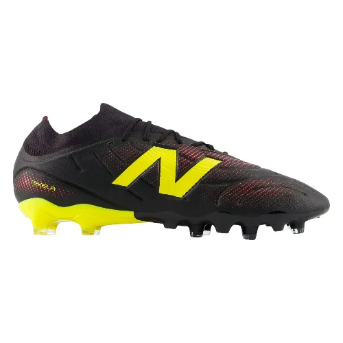 Buty piłkarskie New Balance Tekela Team