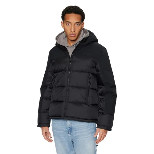 Champion Kurtka puchowa 220345 Czarny Regular Fit