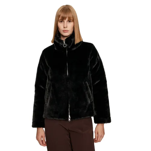 Colmar Kurtka puchowa 2262E 2YN Czarny Regular Fit