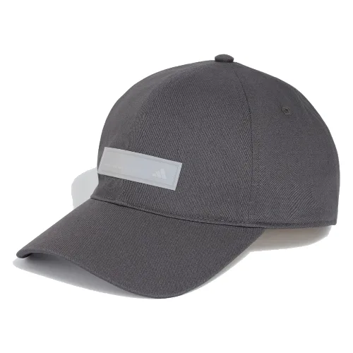 CZAPKA MUST HAVES