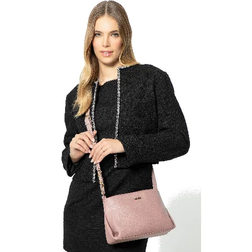 Damska crossbody ze skóry ekologicznej z łańcuszkiem różowa