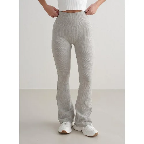 Damskie legginsy bezszwowe, prążkowane, squat proof, dzwony, skrócone szare
