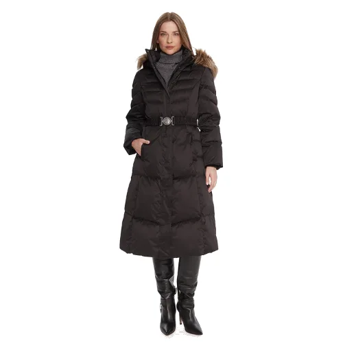 Guess Kurtka puchowa W5BL29 W2802 Czarny Regular Fit