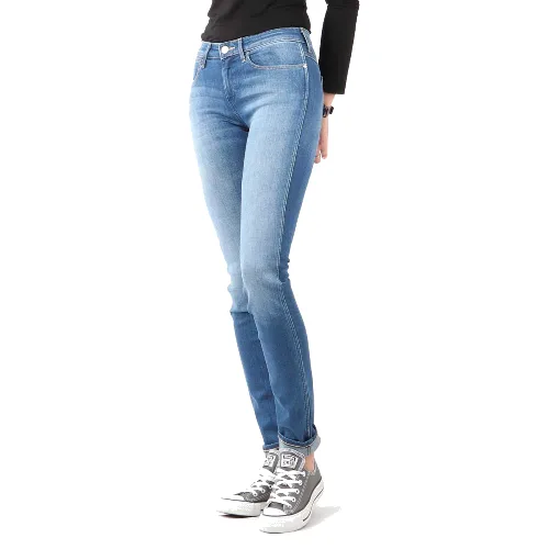 Jeansy Wrangler Corynn Aquatic Coral W25FX771N