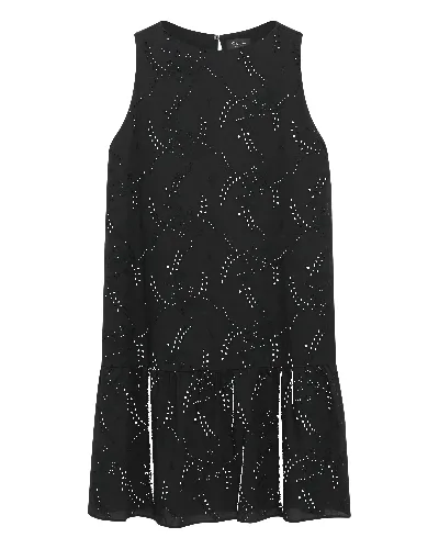 Kleid mit Lochstickerei und Rüschen
