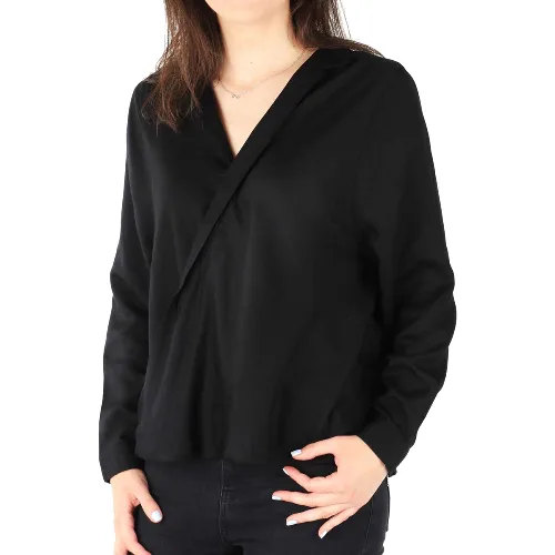 Koszula Wrangler L/S Wrap Shirt Black W5180BD01