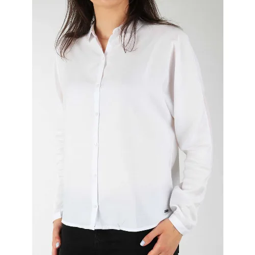 Koszula Wrangler Relaxed Shirt W5213LR12
