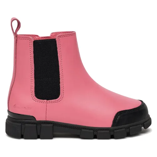Kozaki Clarks