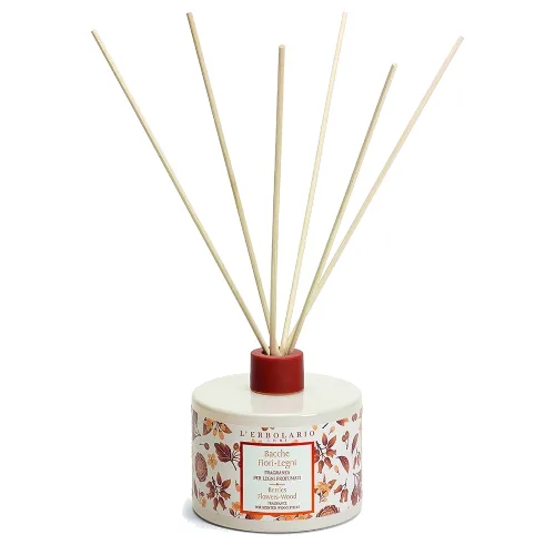 L'erbolario Bacche Fiori Legni Perfumy do patyczków zapachowych (dyfuzor) Dyfuzory zapachowe 200 ml