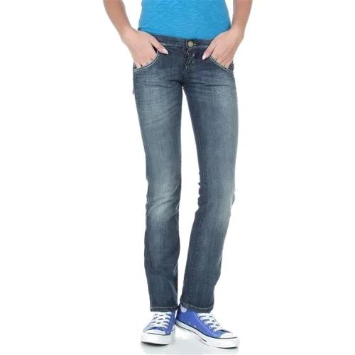 Lee Lynn L38418HD
