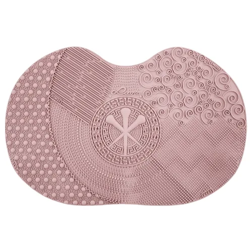 Luvia Brush Cleansing Pad Płyny do czyszczenia pędzli 1 ct CANDY