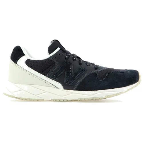 New Balance WRT96MC