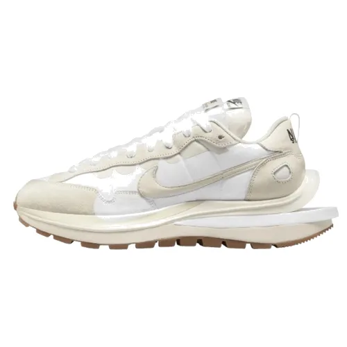 Nike Vaporwaffle Sacai Sail Gum