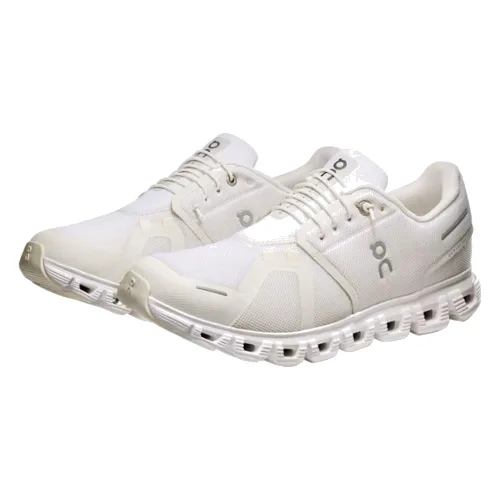 On Running Cloud 6 All White