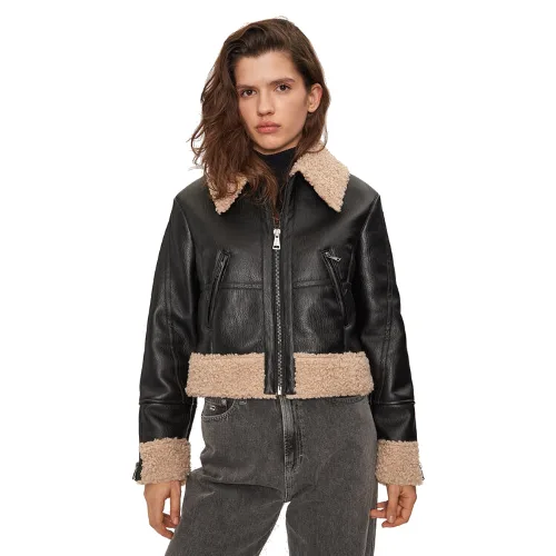 Sisley Kurtka z imitacji skóry 2YJVLN04W Czarny Regular Fit