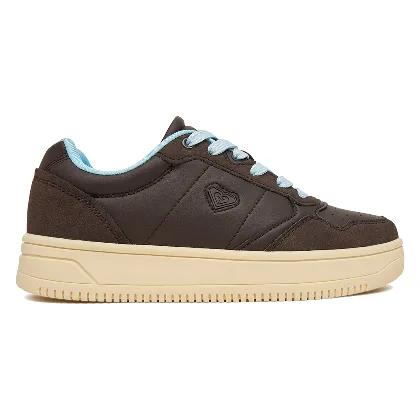 Sneakersy