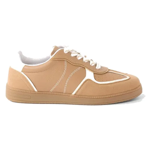 Sneakersy w stylu retro