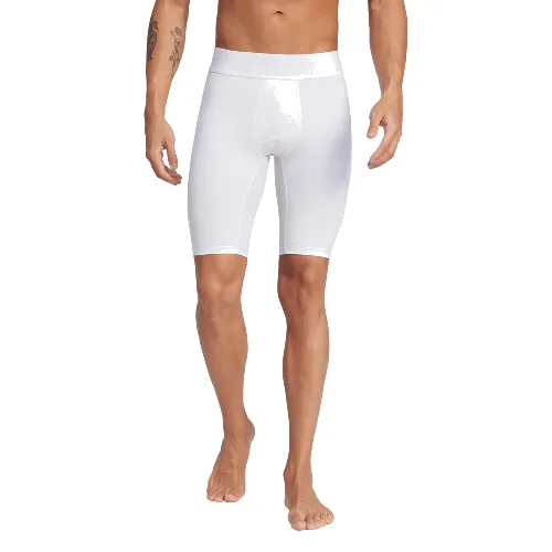 Szorty adidas Techfit