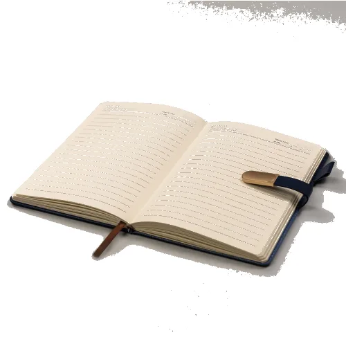 Zestaw prezentowy: elegancki, granatowy notes A5 w linie i długopis z czarnym wkładem - Peterson